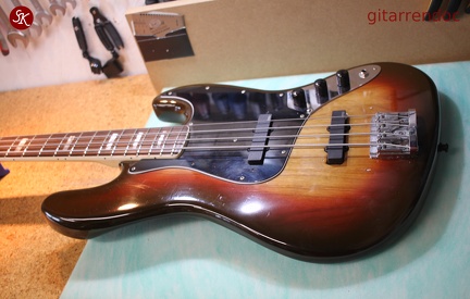 Fender 1978 J-Bass 02